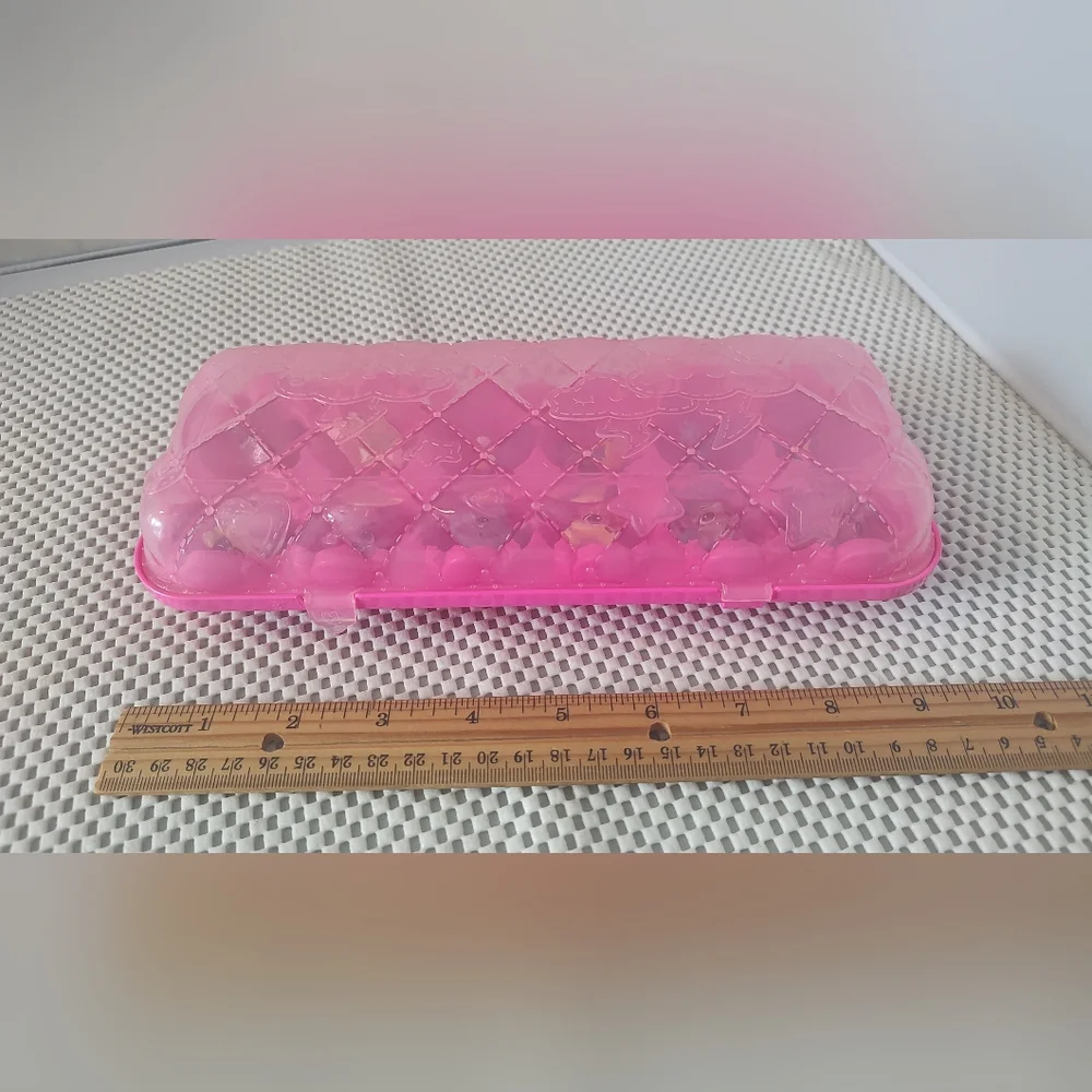 Hatchimals Bundle in Container